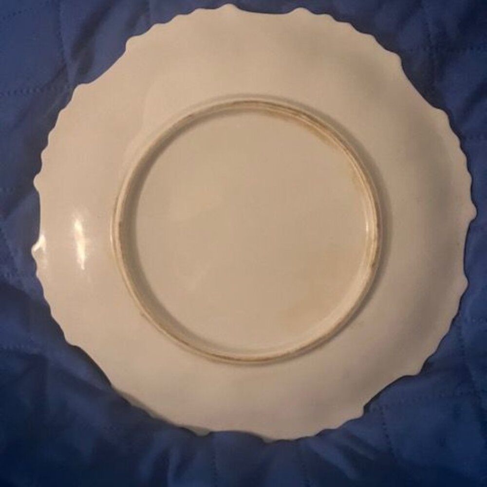 Beautiful Flowered Plate - Picture 2 of 3